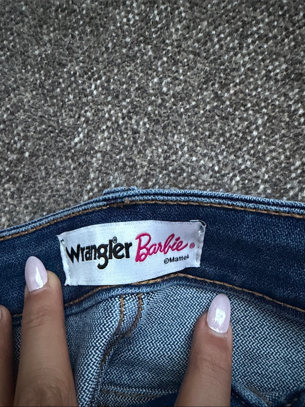 Wrangler Dark Blue High-Rise Bootcut Jeans with Pink Patch - Picture 2 of 4
